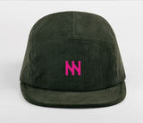 Casquette verte en velours côtelé